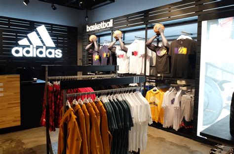 adidas online shop greece.